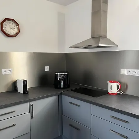 Maison *